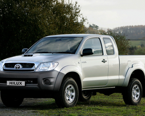 Hilux D4-D 4x2 Extra Cab Chassis