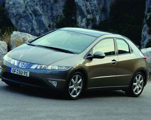 Civic 1.8 Elegance