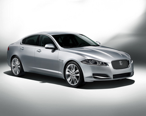 XF 3.0 V6 Executive Edition