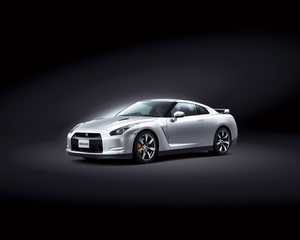 GT-R Pure Edition