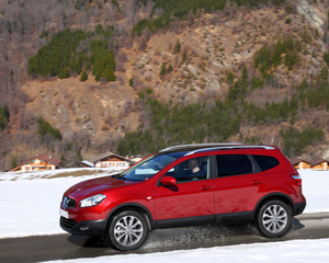 Qashqai+2 2.0 4x4 Visia CVT