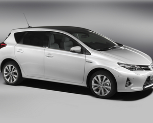 Auris Hybrid 1.8 HSD Sport