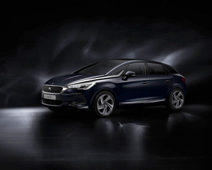 DS5 Hybrid4 Sport Chic