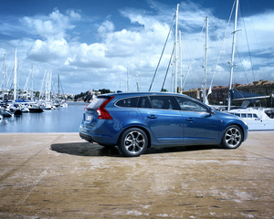 V60 T4 Ocean Race Powershift Geartronic