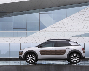 C4 Cactus 1.6 BlueHDi S&S Live