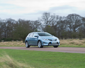 Auris 1.33 Dual VVT-i Icon Plus