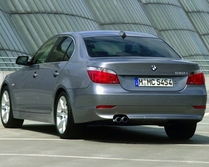 550i