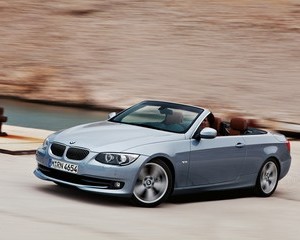 330i Cabrio LCI