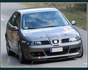 Leon Cupra R