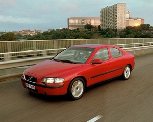 S60 2.4T