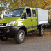 Land Rover 90 Defender Station Wagon E vs Iveco Daily 29L10SV 2.3 HPI