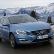 V60 D2 Momentum DRIVe Geartronic