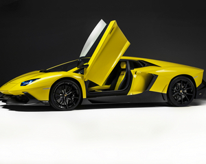 Aventador LP720-4 50 Anniversario