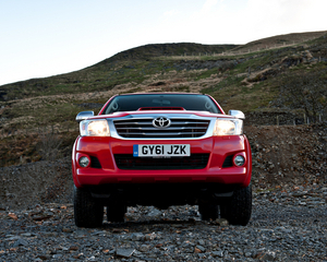 Hilux 4x2 2.5 D-4D CE CM