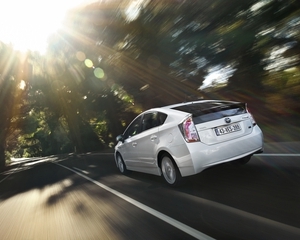 Prius 1.8 VVT-i 10