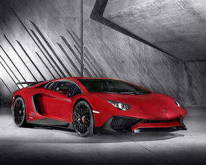 Aventador LP750-4 SV