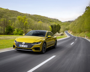 Arteon 2.0 TSI 4M DSG R-Line