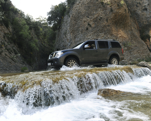 Pathfinder SE Off Road 4X4