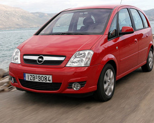 Meriva 1.6 Cosmo Active Select