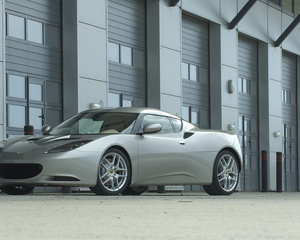 Evora 2+2