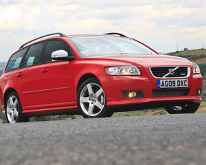 V50 2.0 R-Design 