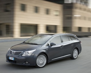 Avensis Tourer 2.0 D-4D T Spirit