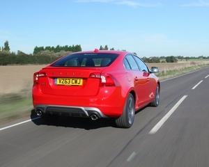 S60 D5 R-Design Summum AWD Powershift