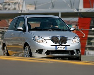 Ypsilon 1.3 JTD Oro 