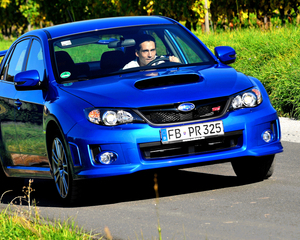 Impreza 2.5 WRX STI 330S