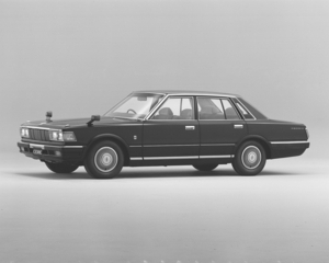 Cedric Sedan 200E SGL Extra