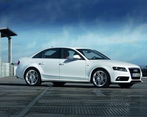 A4 2.0 TFSI Start/Stop quattro SE