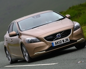 V40 D2 Start/Stop Kinetic Powershift