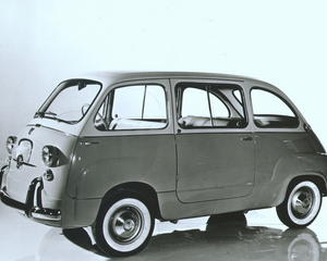 600 Multipla 6 seater