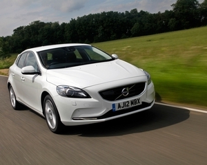 V40 D2 Start/Stop Momentum Powershift