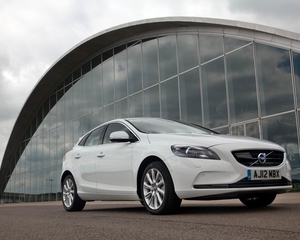 V40 D2 Start/Stop Summum Powershift