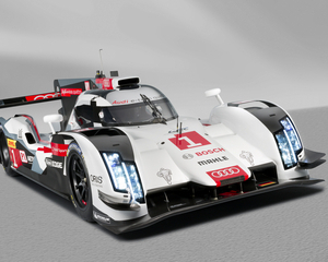 R18 e-tron quattro