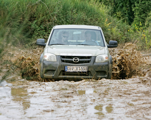 BT-50 Regular Cab 4x4 Active