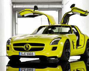 SLS AMG E-CELL