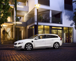 V60 Plug-in Hybrid