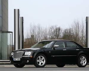 300C HEMI RWD