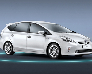 Prius+ 1.8 hybrid