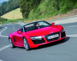 R8 Spyder 5.2 V10 FSI S Tronic