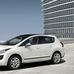 Peugeot 3008 2.0 HDi FAP Hybrid4 104g vs Peugeot 2008 1.6 e-HDi Active