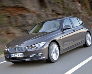 328i xDrive AT