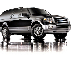 Expedition EL XLT 4X2