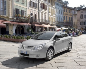 Avensis Sedan 2.2 D-4D 150 Premium