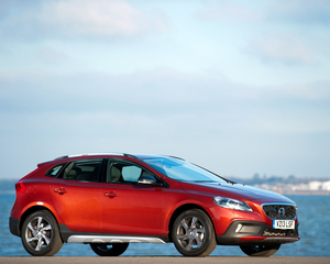 V40 T5 Kinetic Geartronic Cross Country AWD