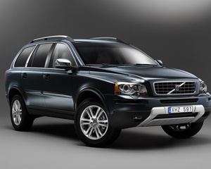 XC90 V8 R-Design 5L. Geartronic