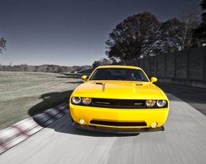 Challenger SRT8 392 Yellow Jacket