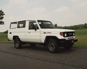 Landcruiser 70 LX